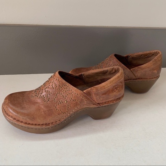 Ariat Tan Leather Slip-On Shoes With Stud Detail Size 7 - Picture 4 of 12